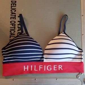 Seamless push up bra